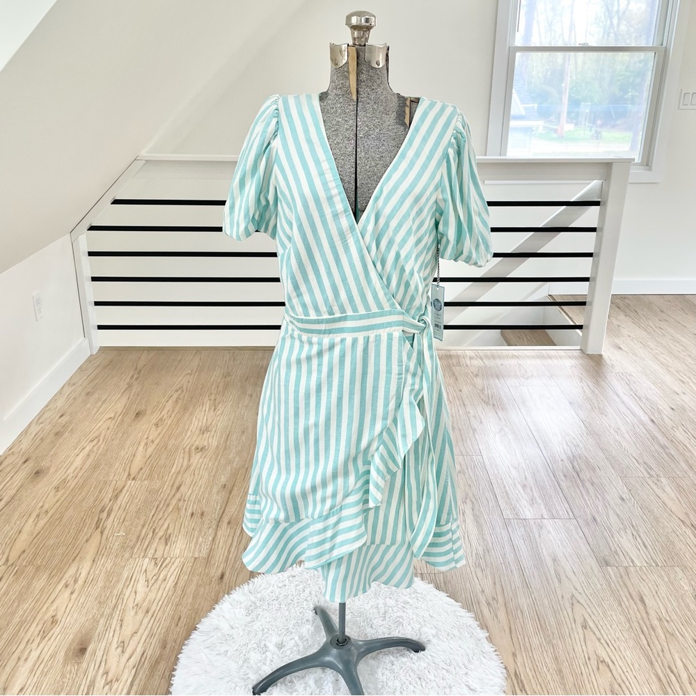 Draper James  XS S M turquoise blue white, striped puff sleeve wrap dress